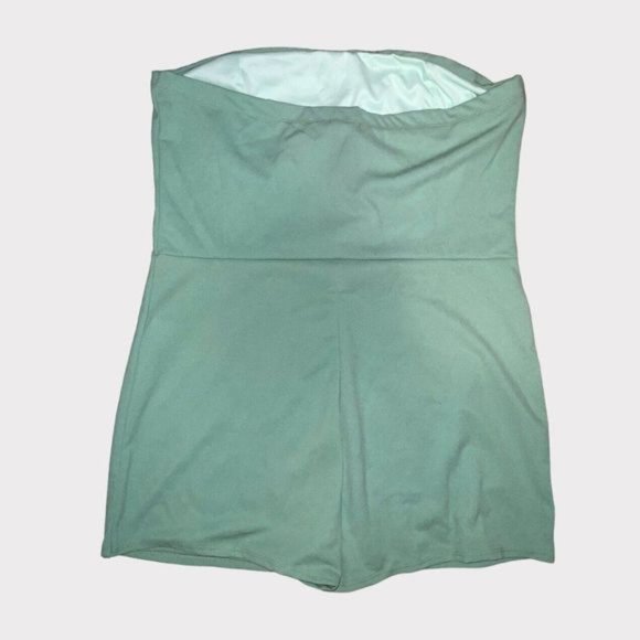 Fashion Nova Bella Tube Romper Sleeveless Skort Shorts Green Plus Sz 3X NWT - Picture 3 of 6